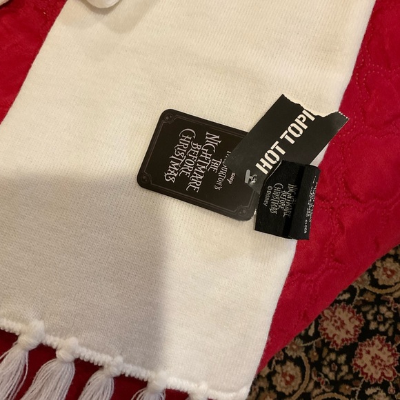 NWT Disney The Nightmare Before Christmas Scarf Zero 3D ears an embroidered face - Picture 12 of 13